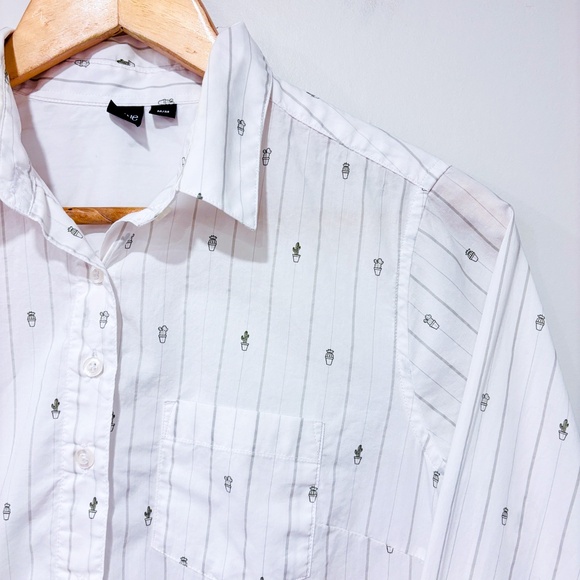 SIMONS White button down shirt with cactus - Picture 3 of 9